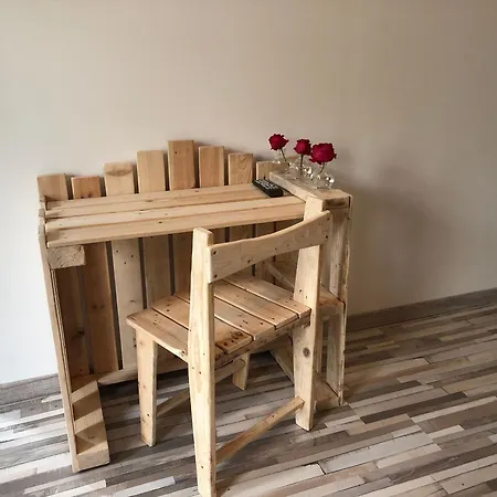 בית נופש Confortable Pres Du Mans Avec Piscine, Parc De Jeux Et Velo - Fr-1-410-364 *