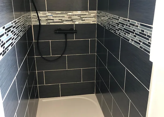 Confortable Pres Du Mans Avec Piscine, Parc De Jeux Et Velo - Fr-1-410-364 Nyaraló *