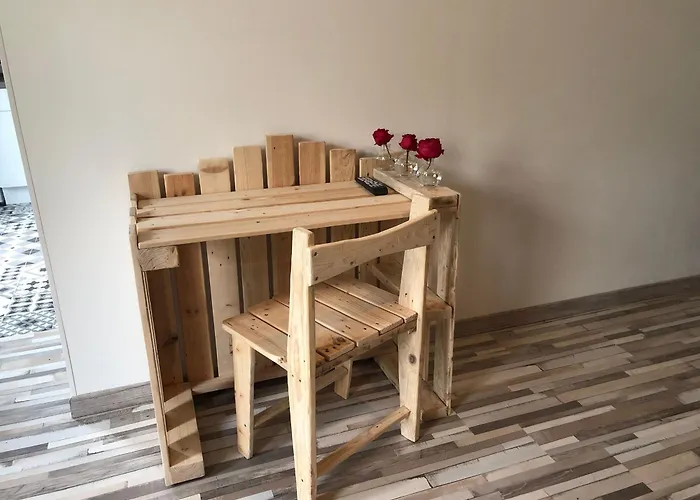 Nyaraló Confortable Pres Du Mans Avec Piscine, Parc De Jeux Et Velo - Fr-1-410-364 *